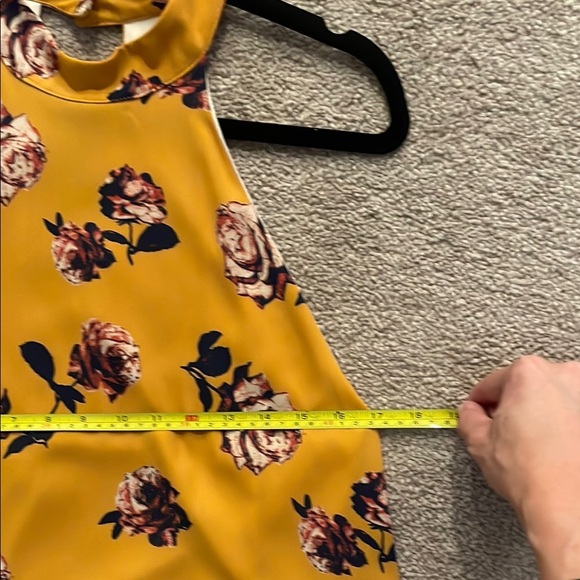 Audrey 3+1 Yellow Floral Midi Dress - Picture 4 of 7